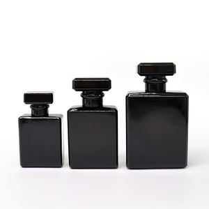 Flacon de parfum vide en verre noir cristal de luxe, forme carrée, 30ml, 50ml, 100ml, rechargeable et unique - Product Image 1