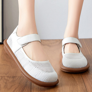 Scarpe da Donna Estive Traspiranti e Comode con Tomaia in Rete, Suola Morbida in PVC, Chiusura con Strappo, Modello Slip-On Stile Pechino Antico - Product Image 3