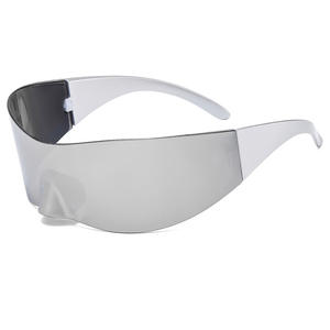 Gafas de Sol de Ciclismo Steampunk Y2K Resistentes al Viento con Lentes Degradadas, Estilo Futurista Vanguardista de Heavy Metal para Hombre y Mujer - Product Image 4