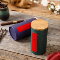 NO.22.4 Couvercle en bois Boîte en papier de couleur noire Emballage de forme ronde Enveloppe d'expédition Boîte en papier rose pliante d'apparence délicate de luxe