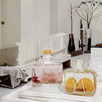 Diffuseur à bâtonnets en verre 100 ml, fait main, avec design floral préservé, huile d'aromathérapie naturelle, parfum longue durée pour la décoration intérieure