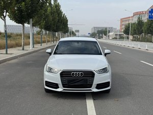 MEJORES OFERTAS de Autos USADOS a Precios Increíbles, <span class=keywords><strong>A1</strong></span> Sportback 40 TFSI Sedán 2016-2017, Bajo Kilometraje, Emiratos Árabes Unidos - Product Image 2