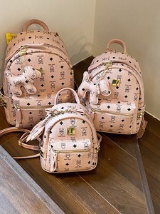 <span class=keywords><strong>Sac</strong></span> <span class=keywords><strong>à</strong></span> <span class=keywords><strong>dos</strong></span> de luxe en cuir véritable pour femmes de grande capacité <span class=keywords><strong>Sac</strong></span> de voyage tendance en polyester avec logo personnalisé pour le transport <span class=keywords><strong>à</strong></span> l'épaule <span class=keywords><strong>à</strong></span> l'école - Product Image 3
