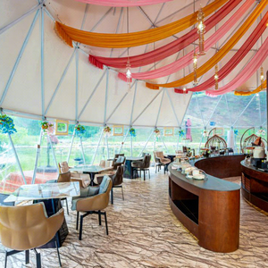 Tente Dôme de Luxe pour Événements Extérieurs avec Rideaux – Idéale pour Restaurants et Grandes Fêtes - Product Image 3