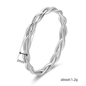 Bague de mariage en acier inoxydable, design torsadé, classique, unisexe, tendance, pour les occasions de mariage T0175 - Product Image 4