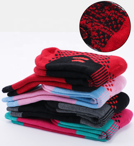 Chaussettes personnalisées en coton jacquard épais pour enfant, chaussettes <span class=keywords><strong>de</strong></span> compression, <span class=keywords><strong>de</strong></span> sport, <span class=keywords><strong>de</strong></span> <span class=keywords><strong>ski</strong></span>, longues, pour l'hiver - Product Image 4