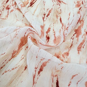 Floral <strong>Printed</strong> Polyester Satin <strong>Fabric</strong> 150cm Width Leisure Style <strong>Bright</strong> Colors Fresh Dress Materials Weft Knitted Type Stretch - Product Image 2