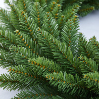 Guirlande de Noël en rotin artificiel vert de 30/40/50/60 cm en gros pour la décoration murale extérieure de la maison