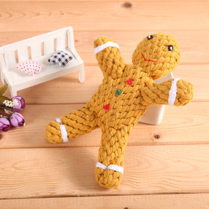 Jouets pour chiens personnalisés en gros, jouets à mâcher pour chiens en corde de coton durable de luxe, jouets pour chiens en forme d'homme en pain d'épices de Noël pour nettoyer les dents - Product Image 2