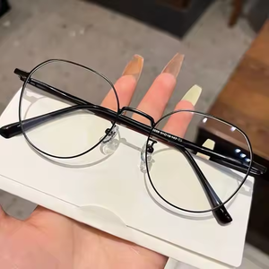 نظارات مستديرة مضادة للضوء الأزرق رائجة البيع بالجملة، تصميم عصري عالي الجودة للجنسين، نظارات بصرية مستديرة مضادة للضوء الأزرق - Product Image 5