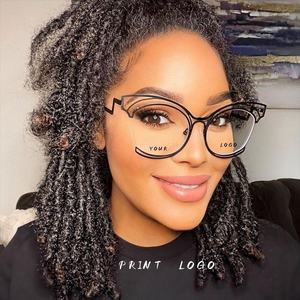 نظارات بعين القطة كبيرة الحجم نصف إطار معدنية للبيع بالجملة نظارات بإطار شفاف مفرغ ومضاد للأشعة الزرقاء - Product Image 1