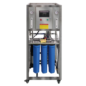 Système de filtration d'eau par osmose inverse industrielle 250 LPH, système d'eau RO automatique pour usine de traitement de l'eau - Product Image 1