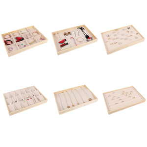 Plateau de présentation de bijoux en velours doux, design multi-compartiments, léger, moderne, rectangulaire, pour bagues, boucles d'oreilles, colliers, bracelets, vente au détail - Product Image 1