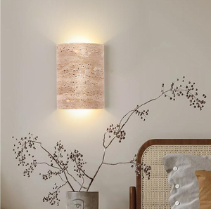 Moderne Wabi-Sabi LED-Wandleuchten für das Schlafzimmer mit Stein-Mond-Schirm, Neue Runde Uhr-Wandlampe aus gelbem Travertin - Product Image 4