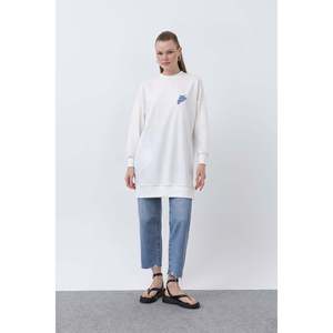 เสื้อคลุมถักไหมพรมผู้หญิง คอกลม ปักลายผลไม้ ชุดลำลองสำหรับใส่ทุกวัน สีดำ 10653TUN - Product Image 6