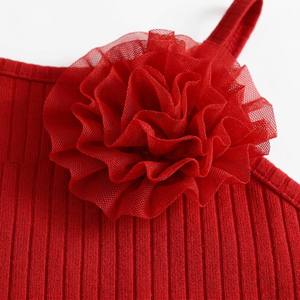 Elegante Set Estivo Casual per <span class=keywords><strong>Bambina</strong></span>, Top Rosso Senza Maniche con Dettagli Floreali 3D, Shorts Bianchi con Fiocco, 2 Pezzi Traspiranti, Boutique per Bambini - Product Image 3
