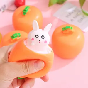 Mainan Remas lucu cangkir kelinci TPR, mainan lembut Anti stres dekompresi bola wortel