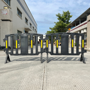 Barrera de Tráfico de Plástico HDPE de 1500*1000 mm Moldeada por Soplado, Barrera de Seguridad Temporal para Control de Multitudes - Product Image 5