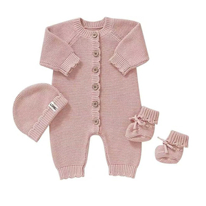 Ensemble 3 pièces nouveau-né en coton biologique : barboteuse tricotée, bonnet et chaussons – Tenue mignonne à manches longues pour bébés garçons et filles - Product Image 3