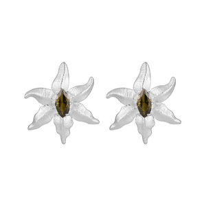 Vente en gros Bijoux en or Boucles d'oreilles étoile de mer design en argent sterling 925 Boucles d'oreilles Oliver Zircon pour femmes et filles - Product Image 2