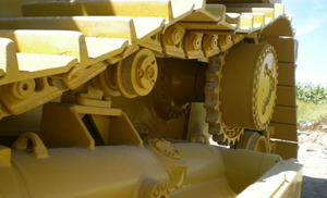 รถตักดินตีนตะขาบ D7R แมวมือสองรถตักดิน D8R D7R D6R แมวมือสอง - Product Image 5