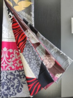 Grosir Kualitas Tinggi 100 Poliester Dicetak Desain Baru Kain Batik Afrika untuk Garmen