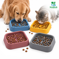 Bol de nourrissage lent pour animaux de compagnie en silicone carré écologique sans BPA avec ventouse