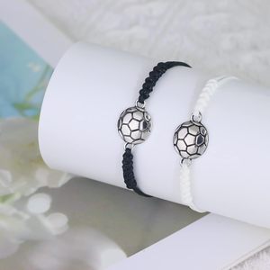 Nuovi Accessori per la Coppa del Mondo di Calcio 2026, Braccialetto da Calcio Creativo e Versatile, Bracciali Intrecciati Regolabili - Product Image 6