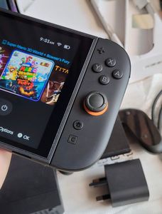NOUVELLE Console de jeu Nintendo Switch 2 + <span class=keywords><strong>Mario</strong></span> Kart World & Galaxy 2 - Product Image 5