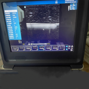 Module de formation à la ponction vasculaire guidée par échographie (PVG) + Module de formation aux interventions échographiques avec pompe de circulation (couleur chair) - Product Image 6