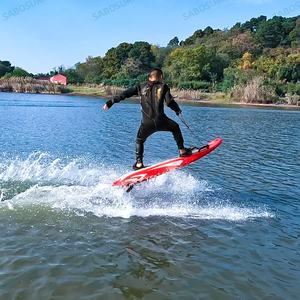 لوح تزلج كهربائي مائي جديد لعام <span class=keywords><strong>2026</strong></span> بقوة 12 كيلو واط وسرعة 55 كم/ساعة مع ثلاث زعانف وتحكم لاسلكي للعب في المحيط - Product Image 6