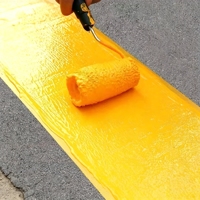 Revêtement de marquage routier à base d'eau pour les zones rurales et autoroutières, peinture de circulation réfléchissante à séchage rapide, fourniture directe d'usine OEM