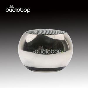 Mini portátil para V5.0 <span class=keywords><strong>Subwoofer</strong></span> de cine en casa de metal Altavoces estéreo de graves potentes inalámbricos verdaderos Salida de 5W Teléfono móvil - Product Image 6