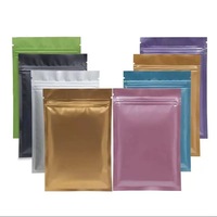 Machine d'étiquetage automatique pour sachets plats avec séparateur de sacs |   Applicateur d'étiquettes pour sachets fins METICA
