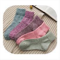 Chaussettes en laine tricotée thermiques en cachemire pour femmes, style rétro, en gros