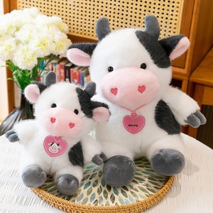 Peluche Mucca Nera e Bianca Seduta, Morbido Giocattolo per Bambini, Regalo di Compleanno, Imbottitura in Cotone PP, per il Comfort Notturno di 0-24 Mesi - Product Image 2