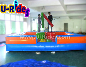 Arène de joute gonflable en PVC de haute qualité Cour de combat de gladiateur pour enfants avec bâtons comprend un ventilateur-pour les parcs de trampoline - Product Image 2