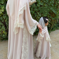 Robe Abaya Musulmane Élégante Personnalisée OEM, Ensemble Assorti Mère-Fille, Robe Longue Islamique Modeste à Manches Longues avec Bordure en Dentelle, Vente en Gros