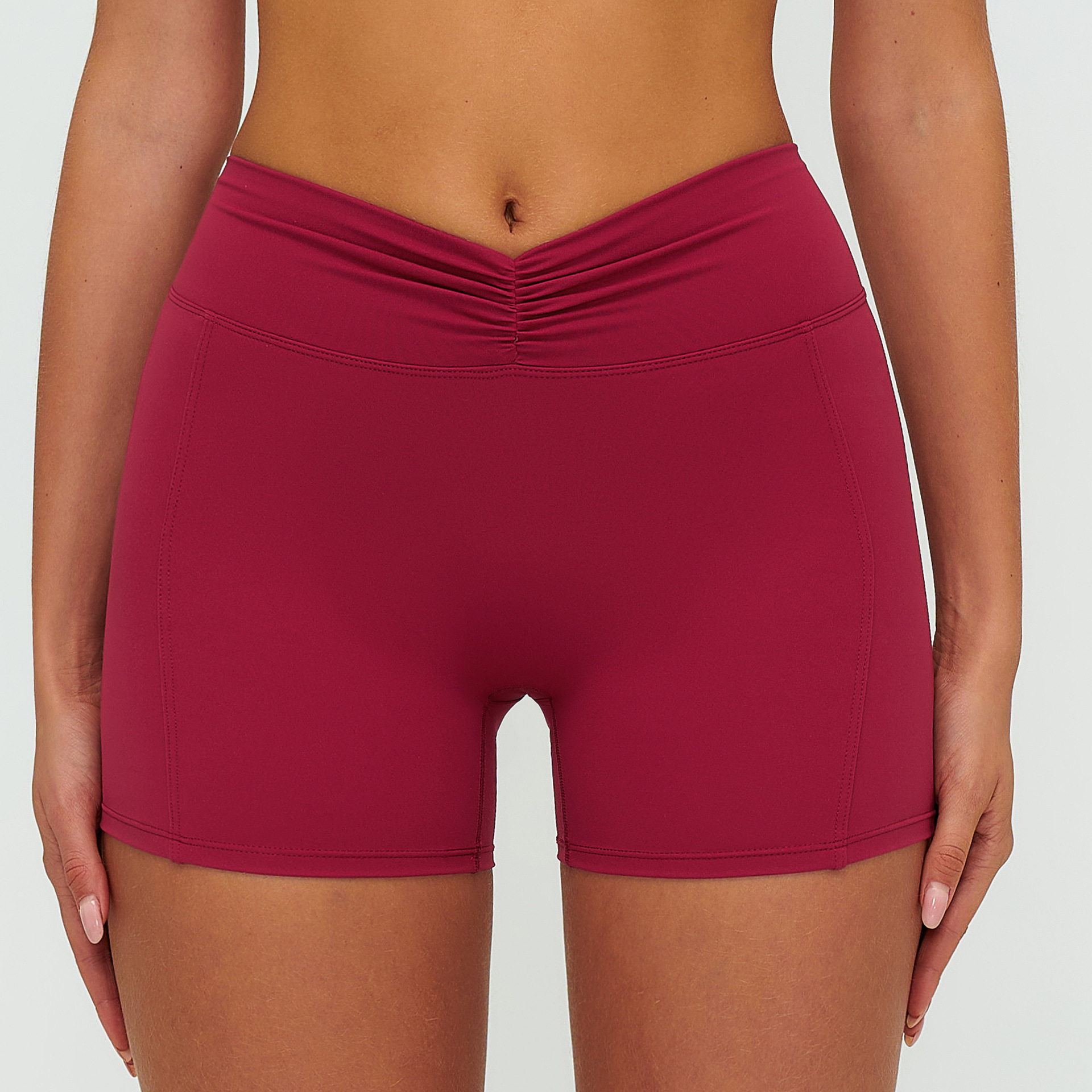Short rouge cerise