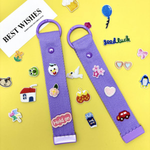 Étiquette en sangle tissée en polyester de 32 mm avec motif de dessin animé, mini-écussons brodés DIY thermocollants pour chapeau, sac, porte-clés, pendentif - Product Image 1