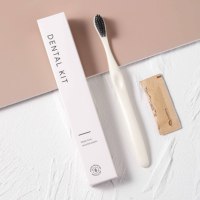 Prix d'usine STX Logo personnalisé Ensemble de produits de toilette Kits dentaires Fournisseurs d'invités d'hôtel Kit de toilette jetable pour hôtel