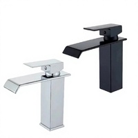 Robinet de lavabo cascade carré moderne chromé sans contact à poignée unique, avec cartouche céramique, finition brossée, direct usine