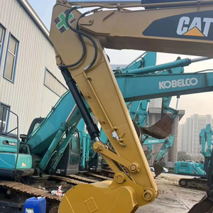 Excavatrice sur chenilles d'occasion CAT320D2, bonnes performances, poids opérationnel de 20 tonnes, avec pompe comme composant principal - Product Image 4