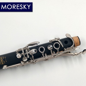 Clarinete MORESKY de 17/18 llaves en Sib natural, cuerpo de caucho duro/baquelita ABS, modelo MCL-186 - Product Image 2