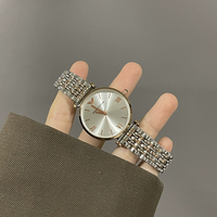 Jam Tangan Wanita Quartz Sederhana Elegan Bahan Stainless Steel Trendi untuk Pesta dan Perjalanan Grosir N2605256