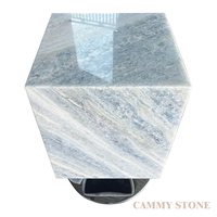 Table d'appoint de salon moderne Cammy Stone en marbre bleu cristal naturel, sur piétement carré, faite à la main et rotative