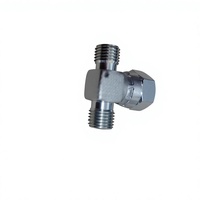 وصلة تي (Tee Fitting) 9411-92180 / 14720827، مناسبة لحفارات فولفو و SDLG من السلسلة B (140، 145، 160، 180، 210، 240، 290، 360، 460، 700)