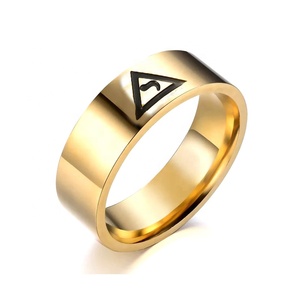 Albañil-anillo de acero inoxidable con grabado personalizado para hombre, albañil de 8MM, logotipo de triángulo masónico, joyería para hombre - Product Image 1