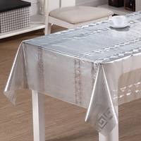 Nappe de table en vinyle transparente RNPT motif dentelle dorée avec bandes parallèles et coins à clé grecque pour salle à manger