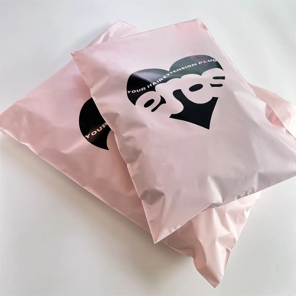 Enveloppe personnalisée de couleur rose expédition sacs postaux auto-adhésifs enveloppe en poly sacs d'expédition pour l'emballage de vêtements